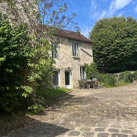 Les Ecuries Bed & Breakfast Recloses Eksteriør bilde
